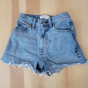 Abercrombie & Fitch Womens Cutoff Denim Shorts 23/000 Light Wash Raw Hem